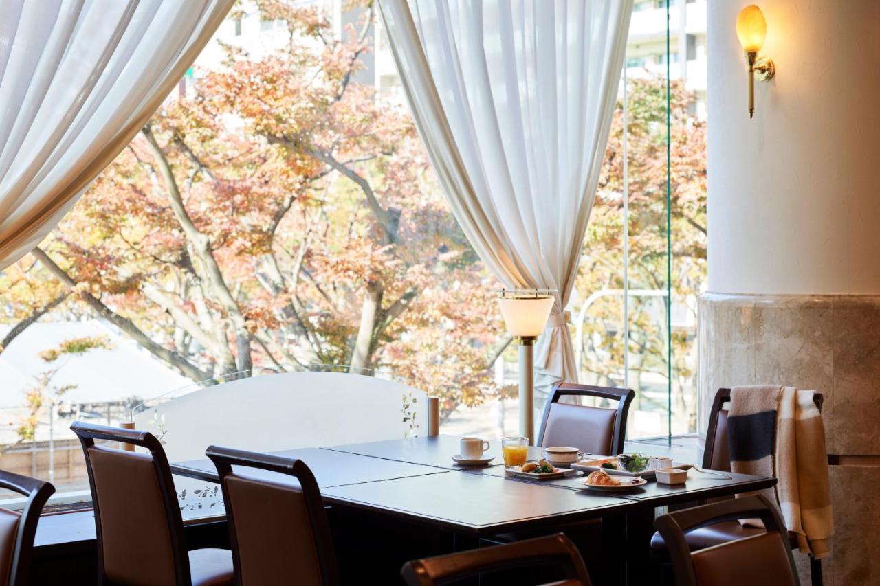 Mitsui Garden Hotel Chiba Buitenkant foto