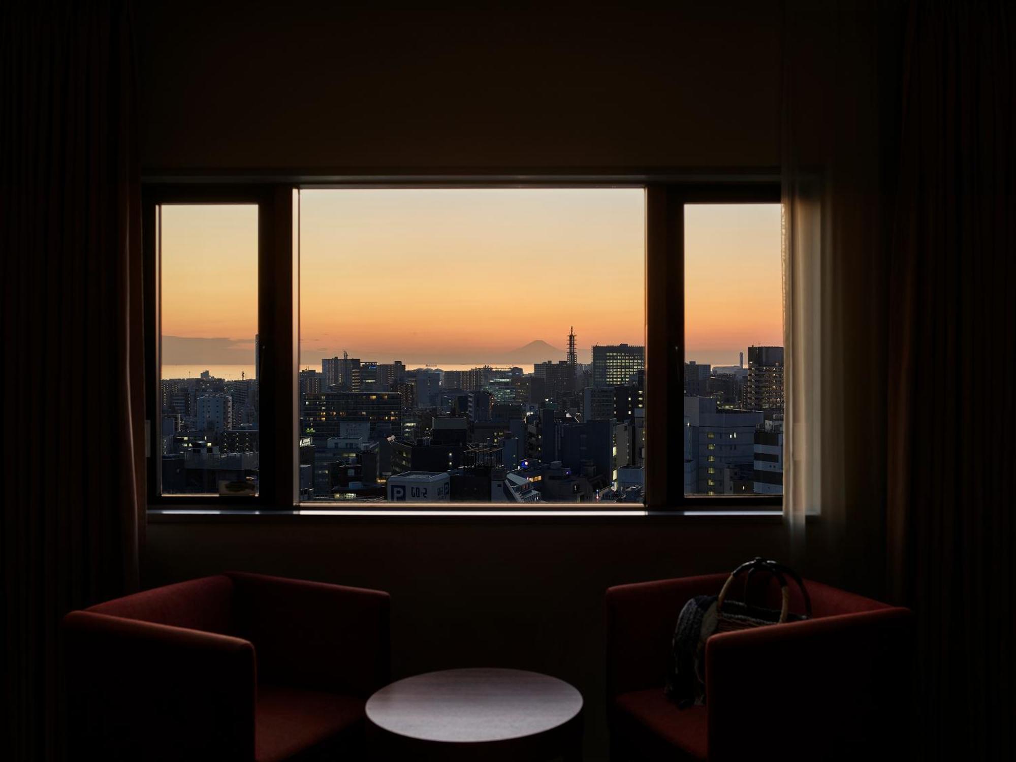 Mitsui Garden Hotel Chiba Buitenkant foto
