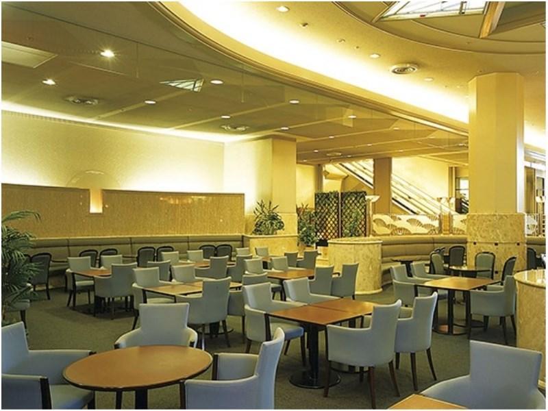 Mitsui Garden Hotel Chiba Buitenkant foto